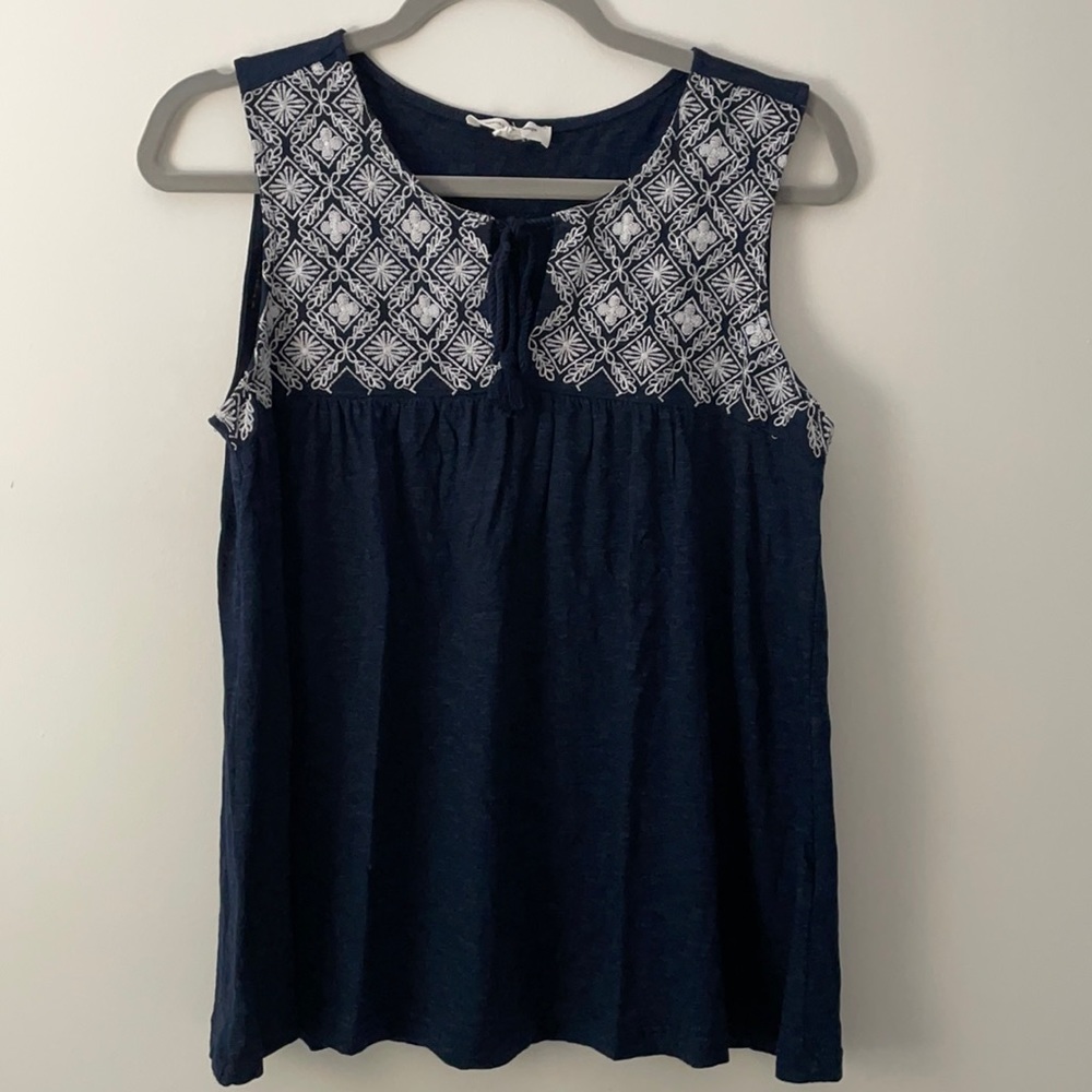 Navy blue embroidered tank